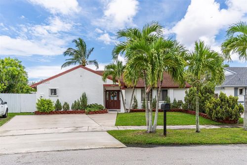 20841 Sw 122nd Pl, Miami, FL, 33177-5741 | Card Image