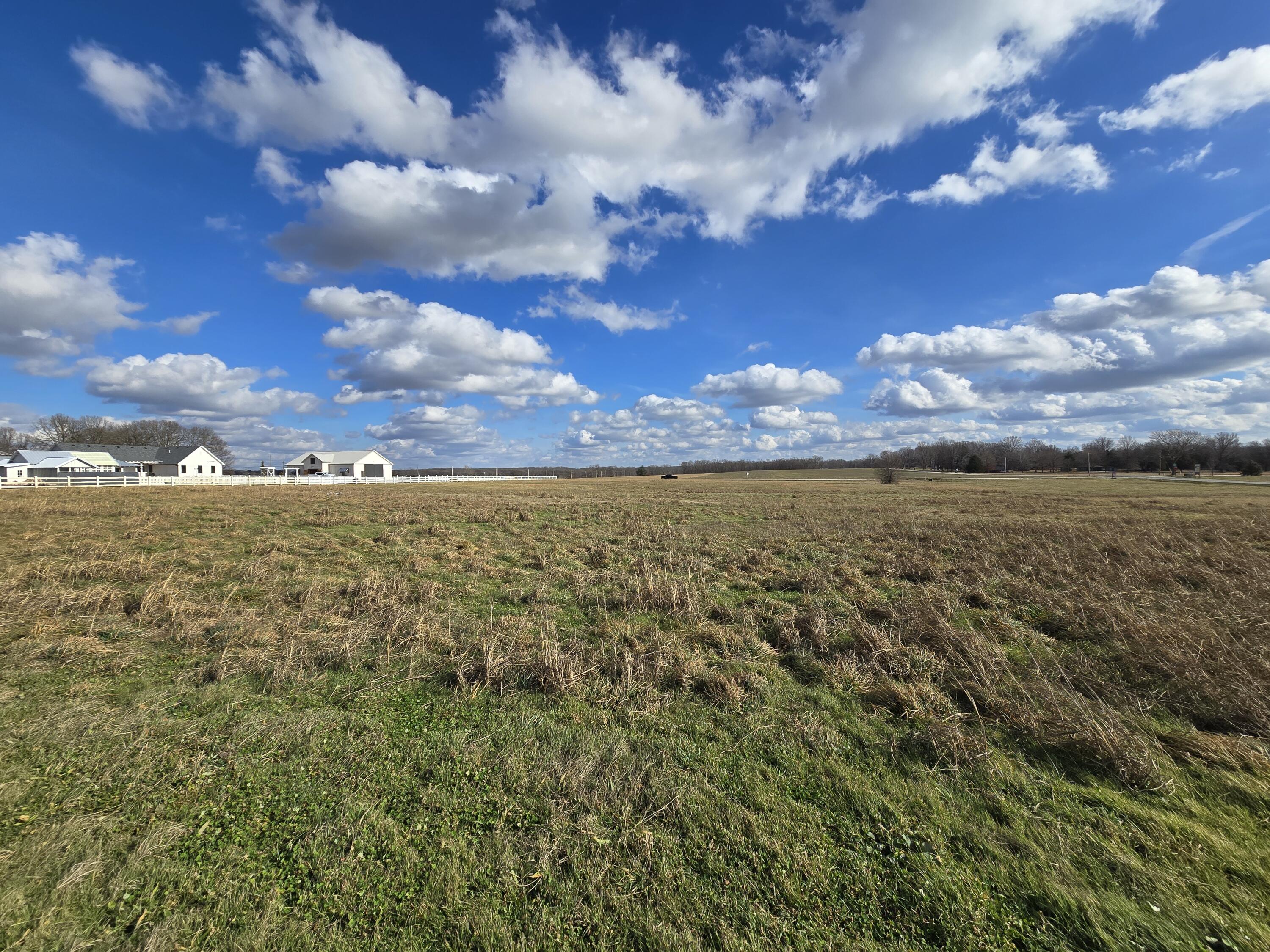 Land in Springfield 4