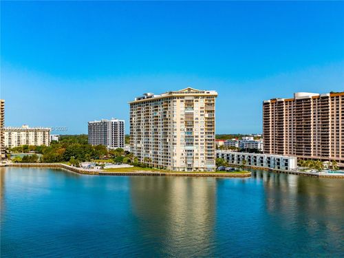 912-11111 Biscayne Blvd, Miami, FL, 33181-3404 | Card Image