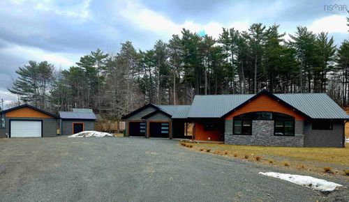 6672 Highway 1, Coldbrook, NS, B4R1B7 | Card Image