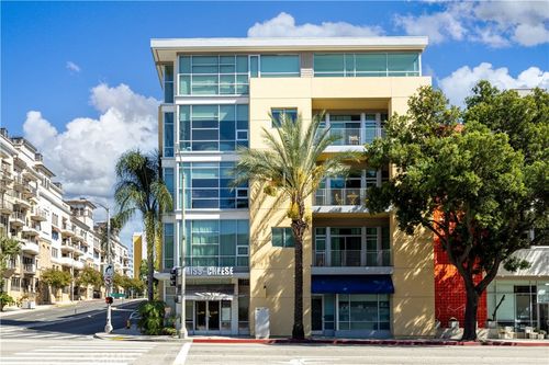 110-238 Arroyo Pkwy, Pasadena, CA, 91105-4190 | Card Image