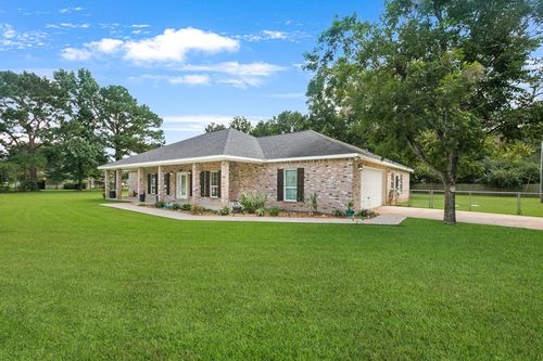 202 Ruston Rd, Carriere, MS, 39426-8404 | Card Image