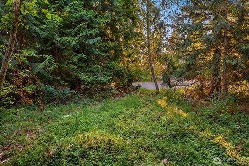 107 Sw 133rd St, Vashon, WA, 98070 | Card Image