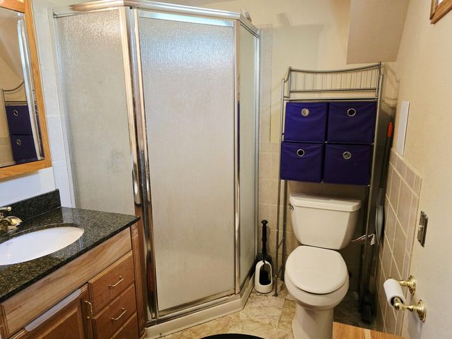 Bathroom2.jpg | Image 28