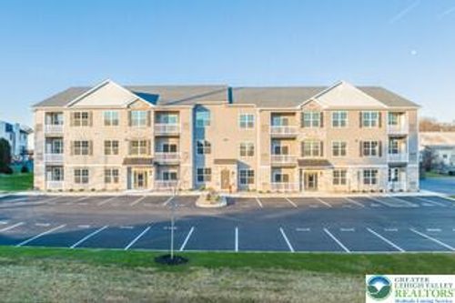 205-430 Cambria St, Freemansburg, PA, 18017-7178 | Card Image