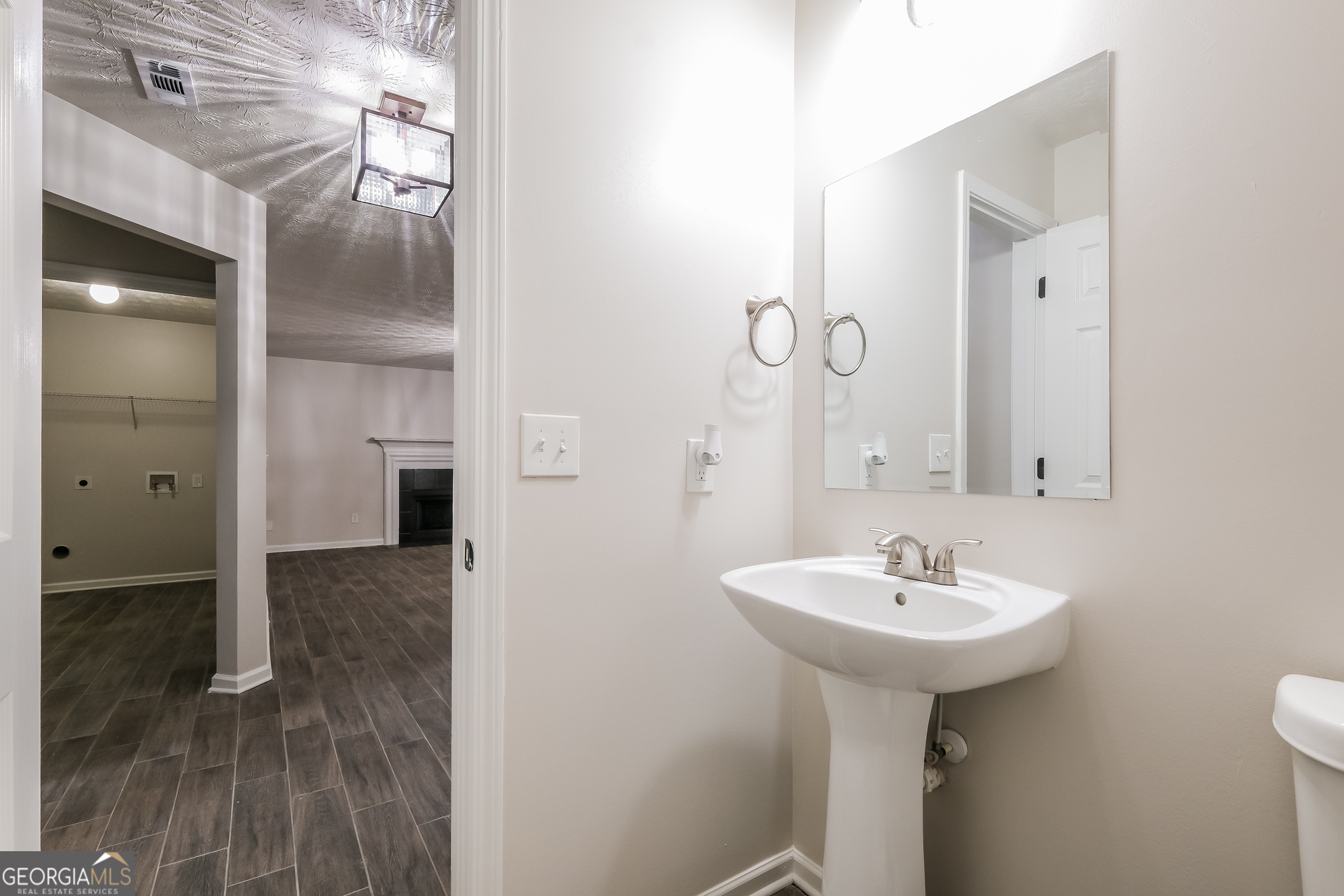 Residential in Flowery Branch 3