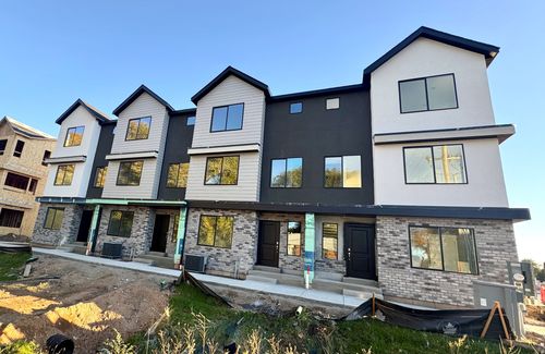 113-421 E 1415 S, Ogden, UT, 84404 | Card Image