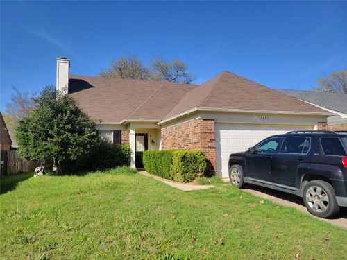 4621 Greenfern Ln, Fort Worth, TX, 76137-1547 | Card Image