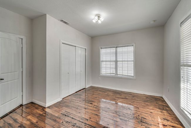 323 W University Ave, House other with 3 bedrooms, 2 bathrooms and null parking in Waxahachie TX | Image 24