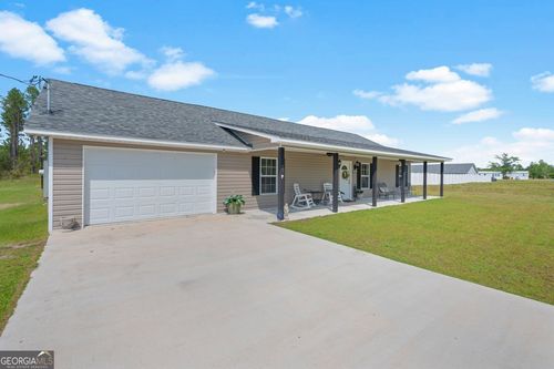 88 Hawks Landing Run, Waynesville, GA, 31566-1117 | Card Image