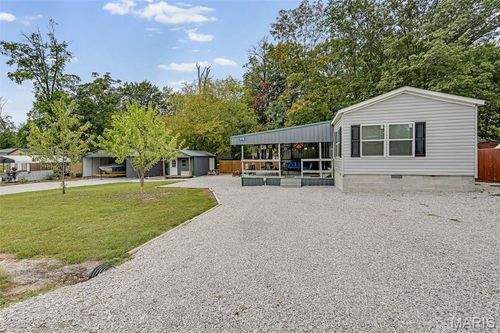 19950 Harbor Dr, Carlyle, IL, 62231-5400 | Card Image