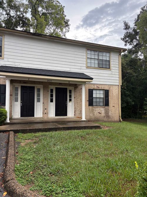 d-2610 Old Bainbridge Rd, Tallahassee, FL, 32303-3555 | Card Image