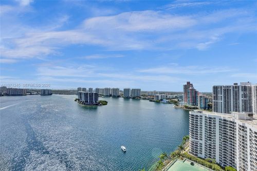 apt-3002-19101 Mystic Pointe Dr, Aventura, FL, 33180-4523 | Card Image