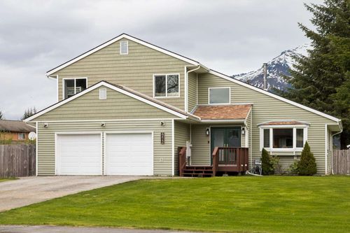 8412 Decoy Blvd., Juneau, AK, 99801 | Card Image