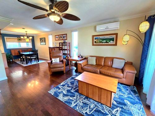 3050 Macaulay, San Diego, CA, 92106 | Card Image