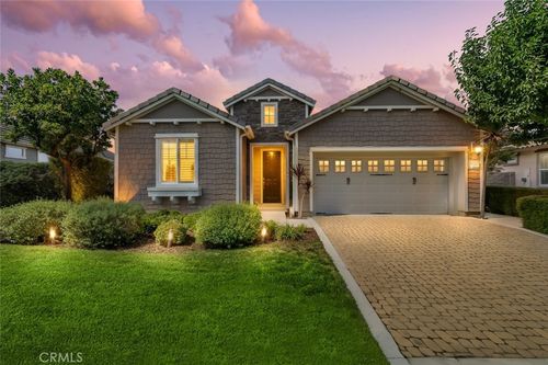 1084 Emma Ln, Nipomo, CA, 93444-6660 | Card Image