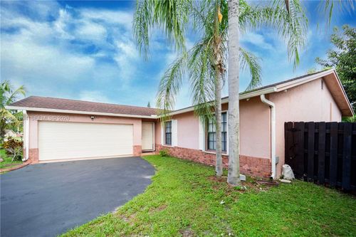 10815 Nw 26th St, Sunrise, FL, 33322-2552 | Card Image