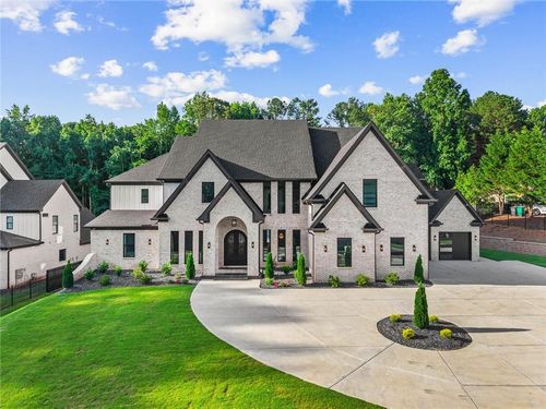 681 Old Peachtree Rd, lawrenceville, GA, 30043-2487 | Card Image