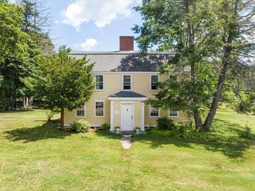 2 Elm St, Boxford, MA, 01921-2322 | Card Image