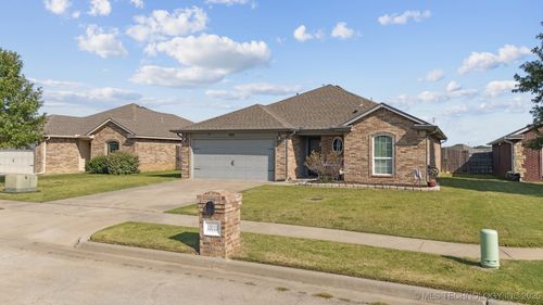 13115 134th Pl, Collinsville, OK, 74021-4475 | Card Image