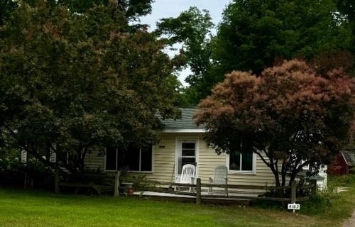 4162 Crystal St, Interlochen, MI, 49643 | Card Image