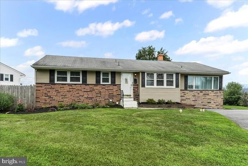2414 Horace Dr, WILMINGTON, DE, 19808-3321 | Card Image