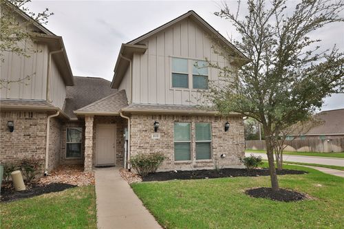 3110 Claremont Dr, College Station, TX, 77845-2808 | Card Image