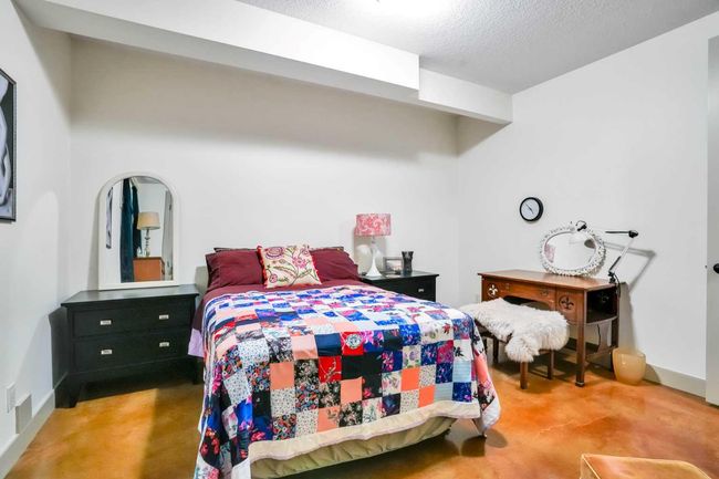 511 Evergreen Circle Sw, House other with 3 bedrooms, 3 bathrooms and 4 parking in Calgary AB | Image 38