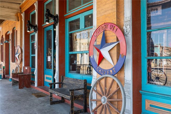 404 S Main St, Home with 0 bedrooms, 0 bathrooms and null parking in Calvert TX | Image 4