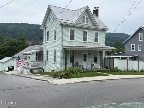 430 Sugar St, Roaring Spring, PA, 16673-1715 | Card Image
