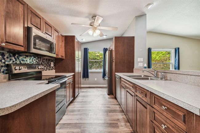 Kitchen | Image 9