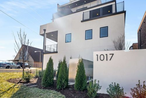 a-1017 12th Ave S, Nashville, TN, 37203-4707 | Card Image