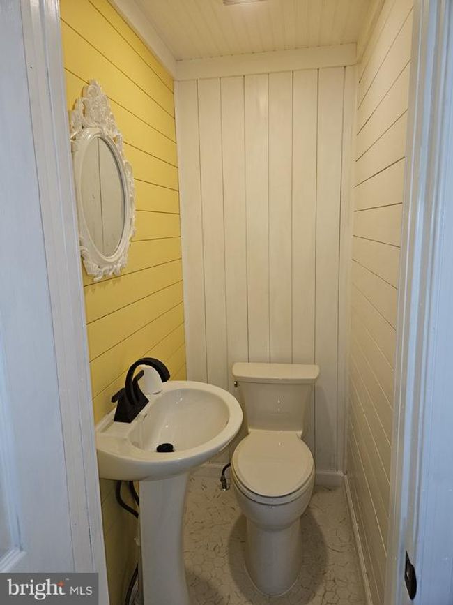 4216 Post Rd, House other with 3 bedrooms, 2 bathrooms and null parking in TRAINER PA | Image 17