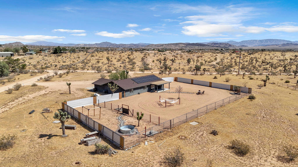 Residential in Yucca Valley 4