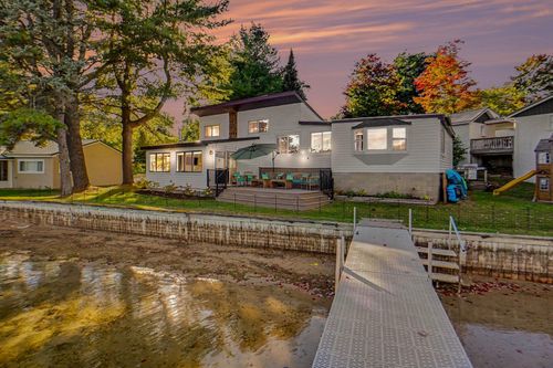 1853 Arbor Dr, Lake, MI, 48632-9273 | Card Image