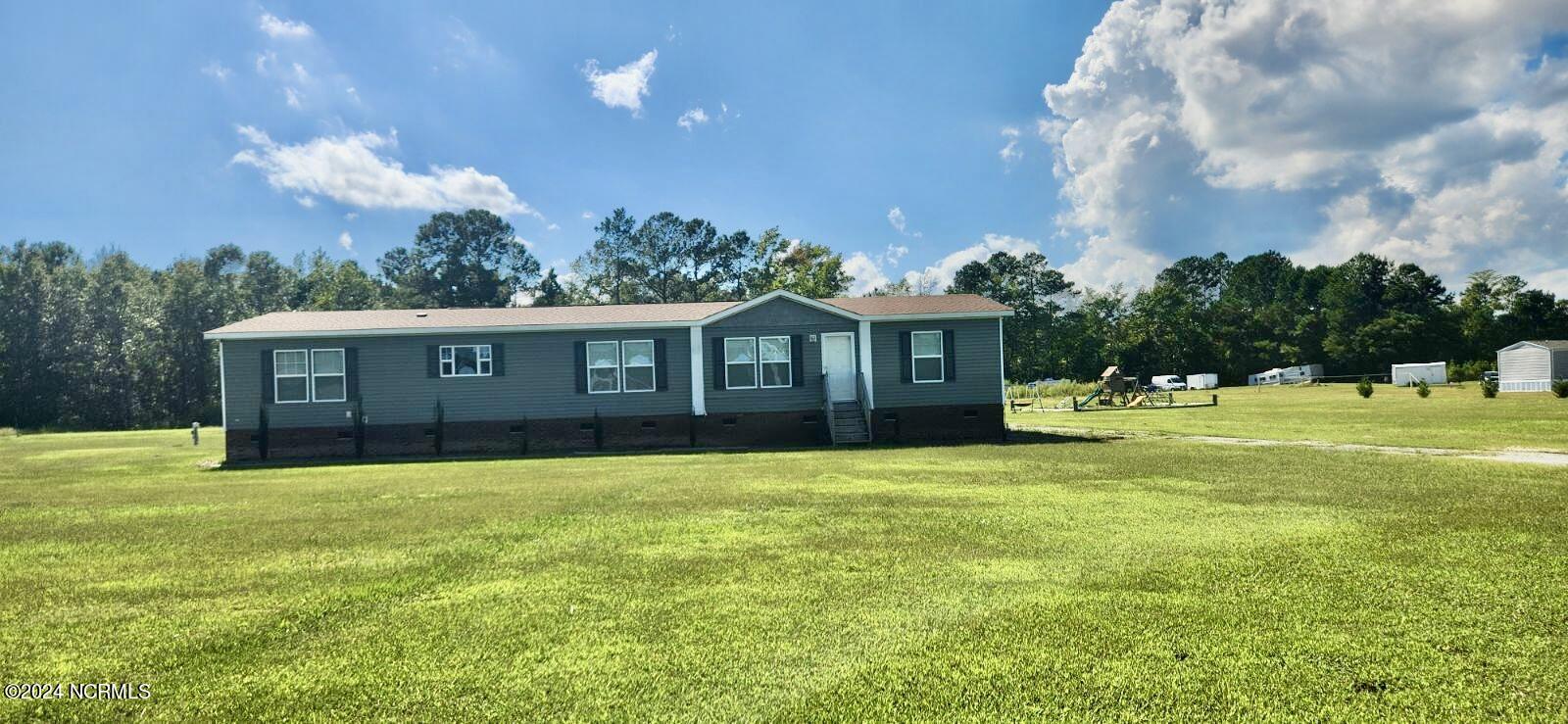 Manley Smith Rd, Nakina, NC 28455