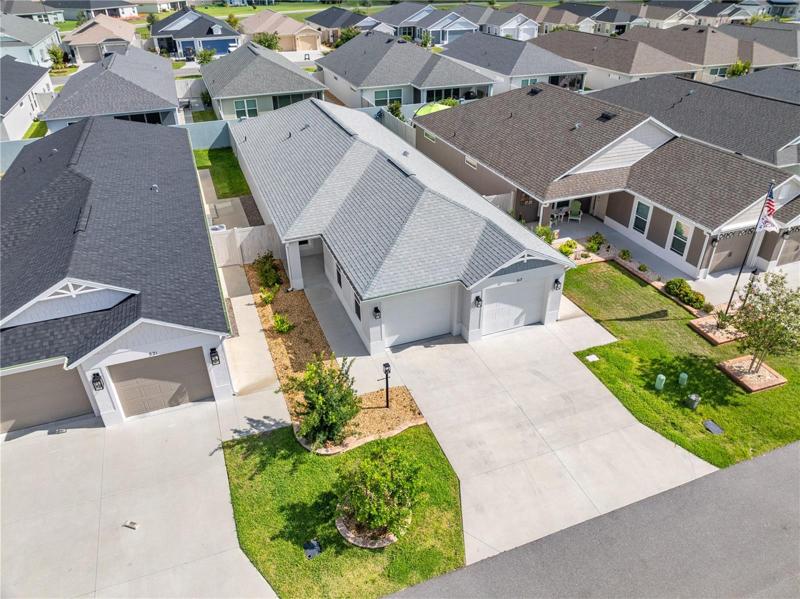 Residential in THE VILLAGES 2