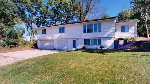 2418 W Main St, Albert Lea, MN, 56007-4307 | Card Image