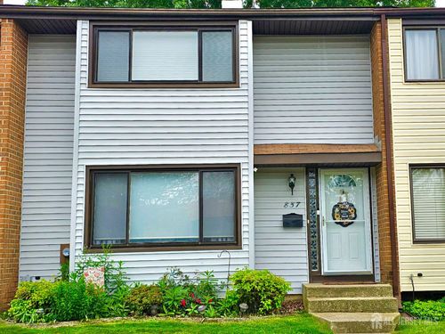 857 Jamestown Rd, East Windsor, NJ, 08520-5644 | Card Image