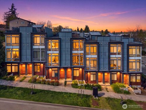 966 N Allen Pl, Seattle, WA, 98103-7364 | Card Image