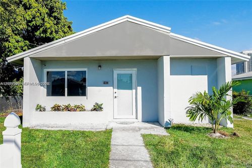 1933 Nw 2nd Ct, Miami, FL, 33136-1307 | Card Image