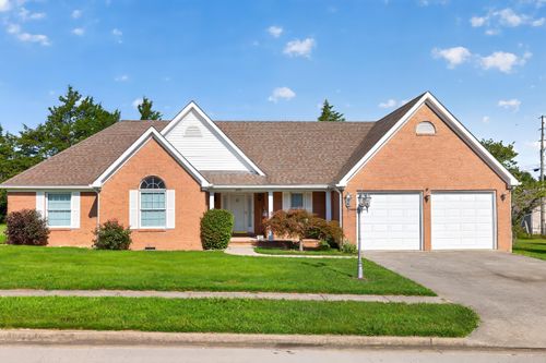 1050 Burnell Dr, Berea, KY, 40403-9040 | Card Image