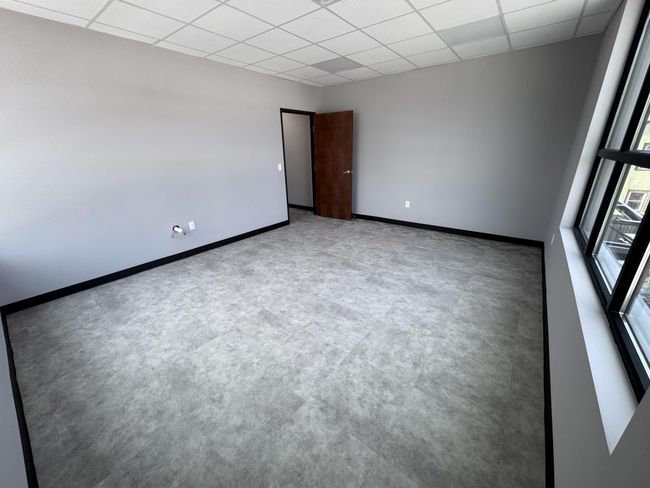 Interior | Image 4