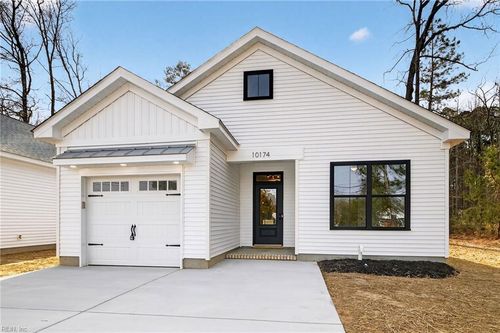 10174 Bank St, Windsor, VA, 23487-9510 | Card Image