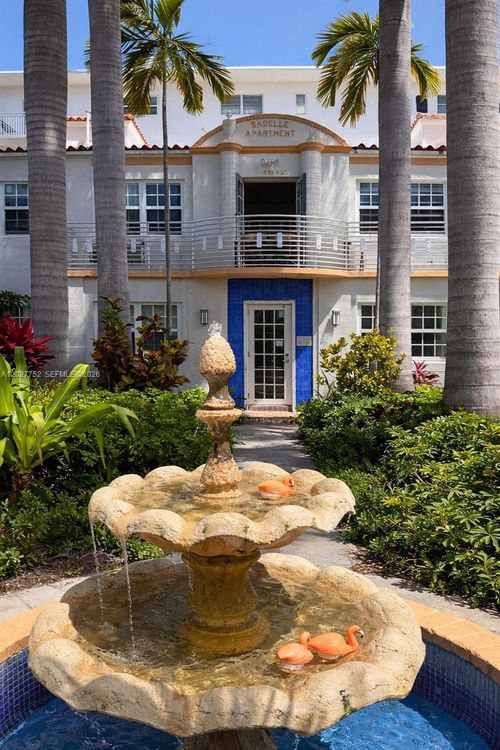 11-439 15th St, Miami Beach, FL, 33139-7911 | Card Image