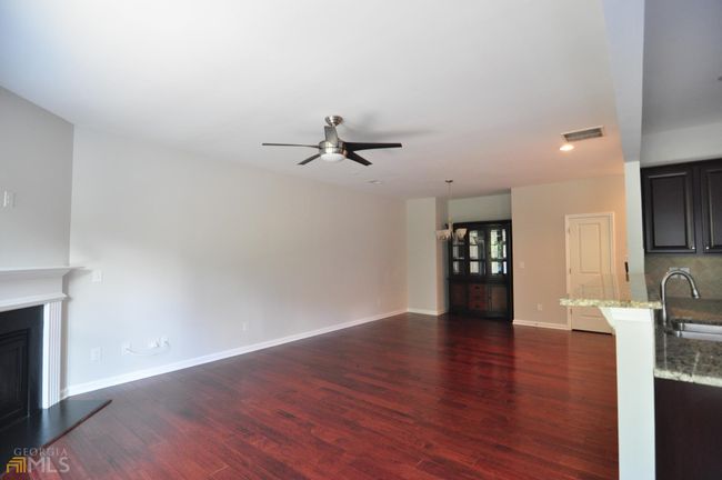 340 Swingline Ln, Townhouse with 4 bedrooms, 4 bathrooms and null parking in Alpharetta GA | Image 6
