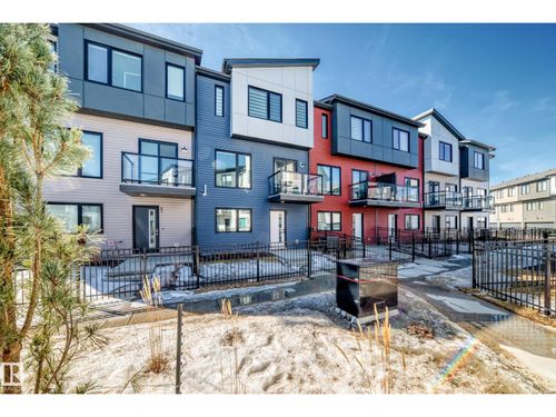 82-11910 35 Ave Sw, Edmonton, AB, T6W4Z8 | Card Image