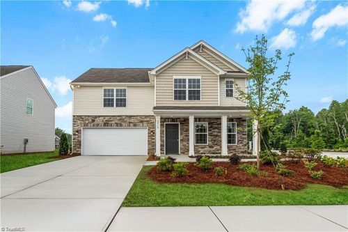 147 Primrose Street, King, NC, 27021 | Card Image