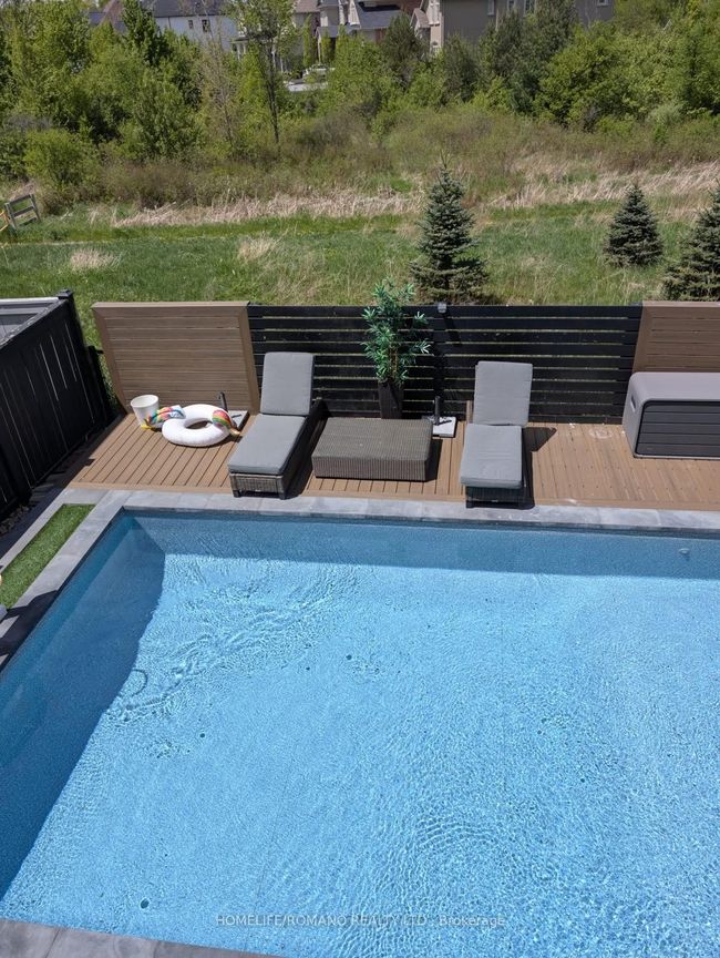 6 Bluff Trail, House other with 5 bedrooms, 5 bathrooms and 4 parking in Nobleton ON | Image 13