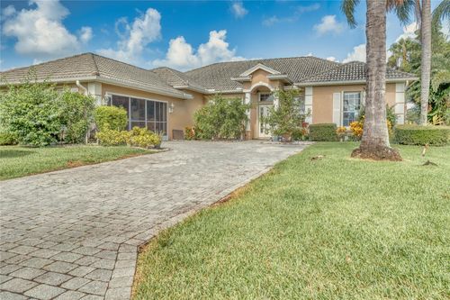422 Nw Dover Ct, Port St Lucie, FL, 34983-3414 | Card Image